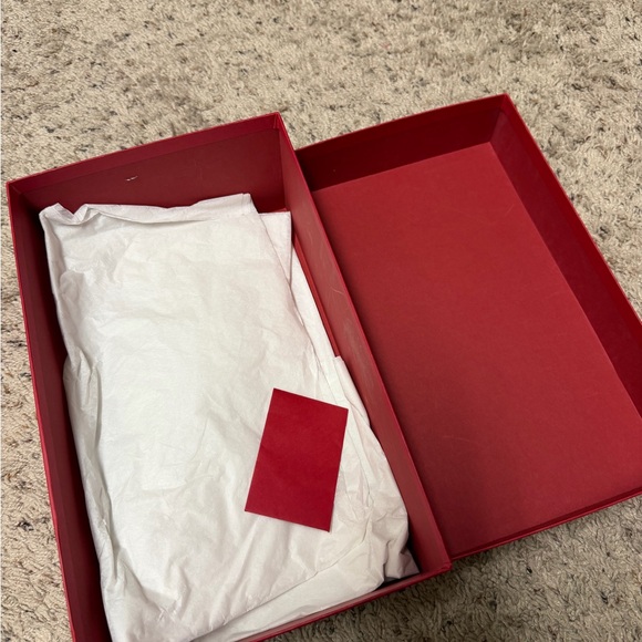 Valentino Garavani red shoe box - Picture 5 of 5